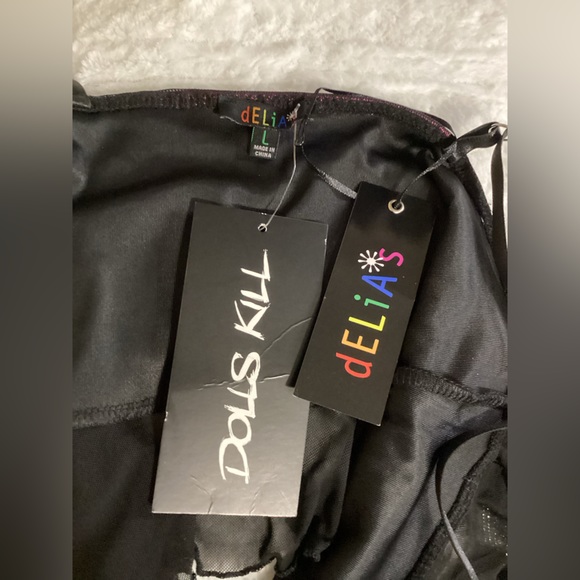 Dolls kill black and pink Top size large - Picture 3 of 3